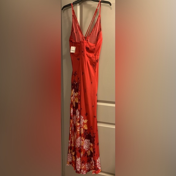 Free People Get To You Printed Maxi Floral Slip Dress Scarlet Combo - Small NWT - Picture 10 of 16